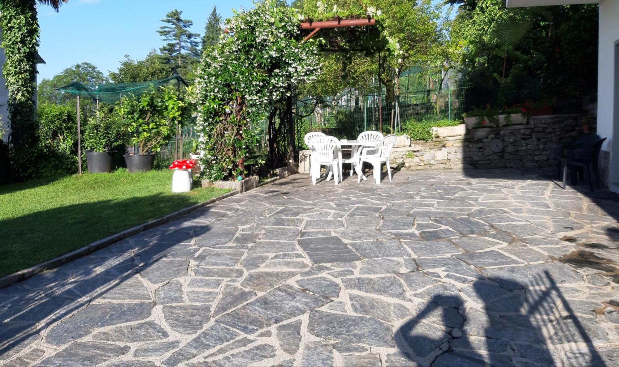 Villa Casa Fontana Rossa Arizzano Exterior foto